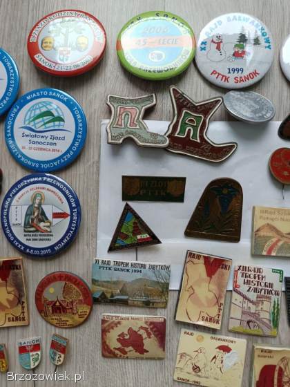 Wpinki odznaki PTTK Sanok ziemia Sanocka turystyczne krajoznawcze