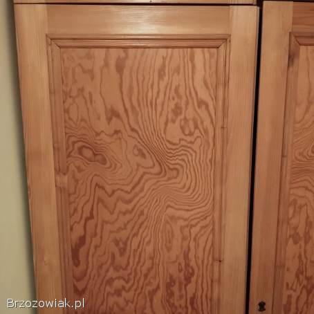 Szafy drewniane