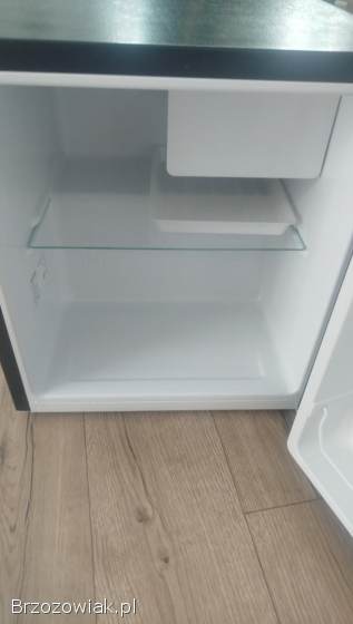 Lodówka MPM 46-CJ-02/E 51cm Czarny