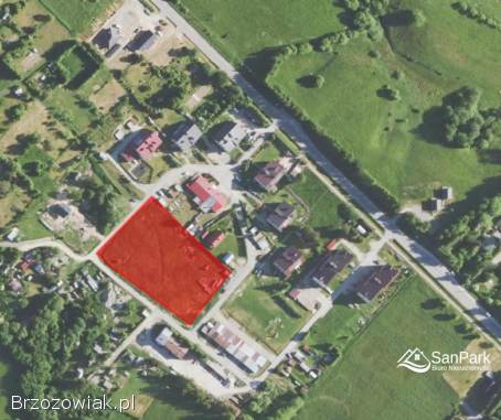 Działka inwestycyjna na sprzedaż -  Lutowiska