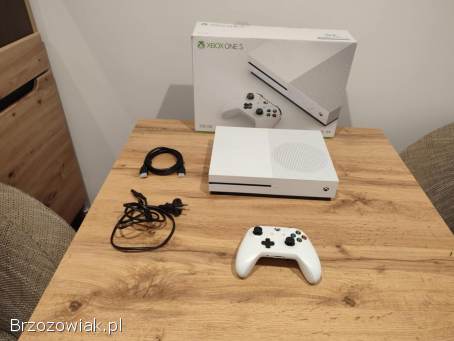 Okazja!  Xbox one S 500GB + pad i sporo gier!  Super Stan!  Gwarancja!
