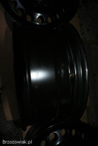 Felgi 7,  5Jx17 cali 5x108 o.  centr.  63,  4 ET55 Ford Volvo j.  Nowe 2170807