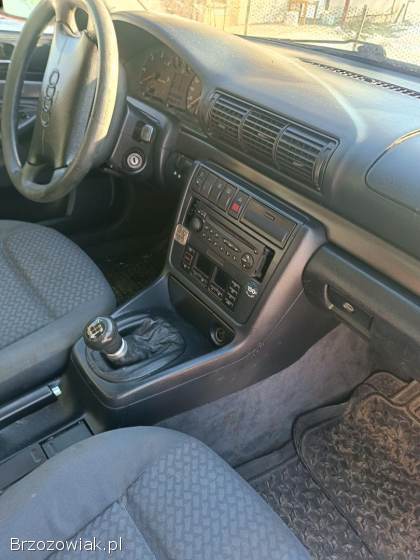 Audi A4 5 drzwi  1996
