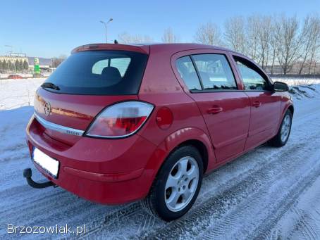 Opel Astra 1.  9CDTi 101km 2006