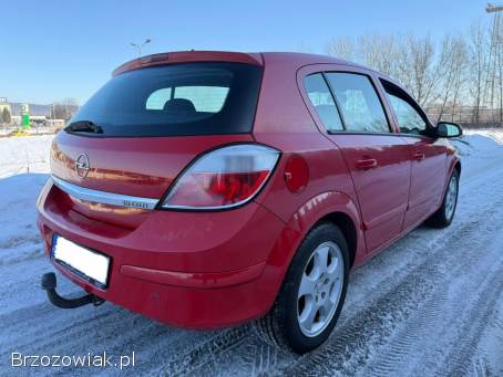 Opel Astra 1.  9CDTi 101km 2006