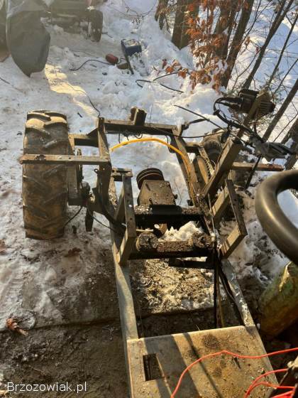 Konstrukcja pod traktorek