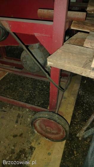 SPRZEDAM CYRKULARKĘ