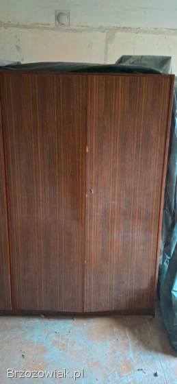 Szafa 3 drzwiowa,  PRL wysoki połysk