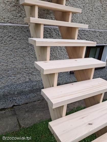 Schody drewniane młynarskie.