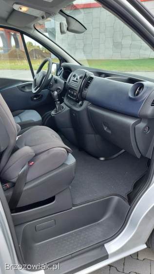 Opel Vivaro 2016