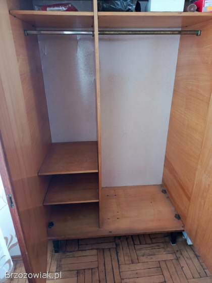 Stara szafa PRL