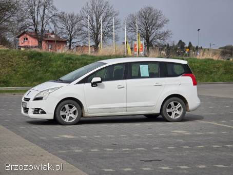 Peugeot 5008 2012