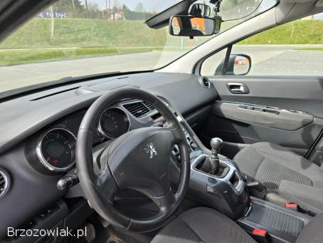 Peugeot 5008 2012