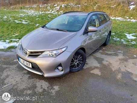 Toyota Auris 2014