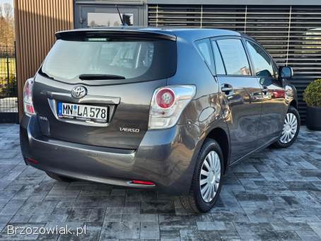 Toyota Verso 1.  8 BENZYNA 2010