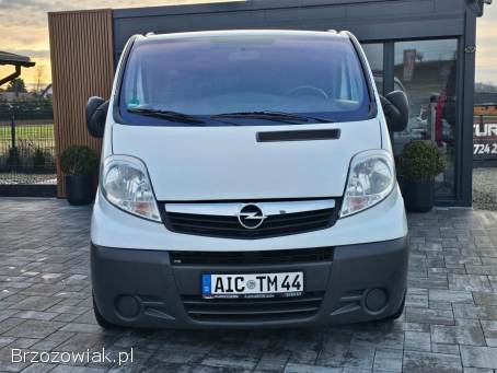 Opel Vivaro LONG  2013