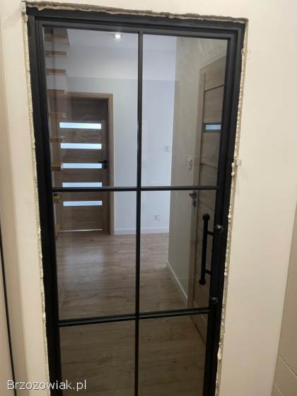 Schody -  barierki -  drzwi loft -  wizualizacja 3D