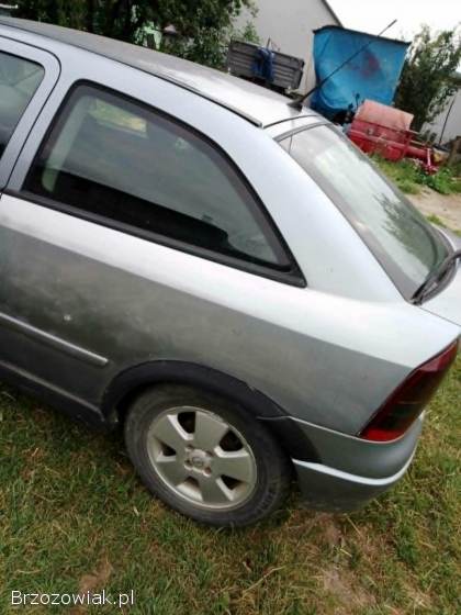Opel Astra 2004