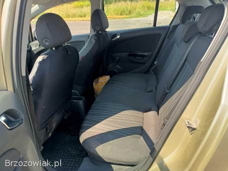 Opel Corsa 1.  3CDTI 90km 09r 2009