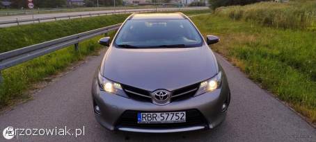 Toyota Auris 2014