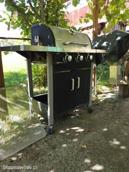 Grill gazowy