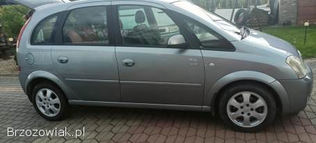 Błotnik opel meriwa A