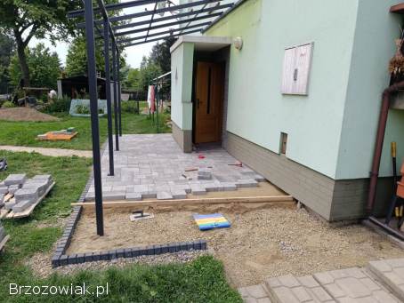 Konstrukcje stalowe,  Zadaszenia,  Barierki,  Wiaty.