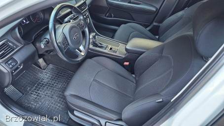 Wypożyczę Samochód osobowy Wynajem Samochodów Kia Optima Automat Zarszyn Sanok