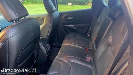 Jeep Cherokee Latitude 3.  2 2021