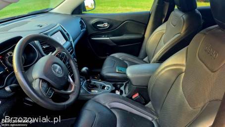 Jeep Cherokee Latitude 3.  2 2021