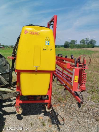 Opryskiwacz zawieszany 600l