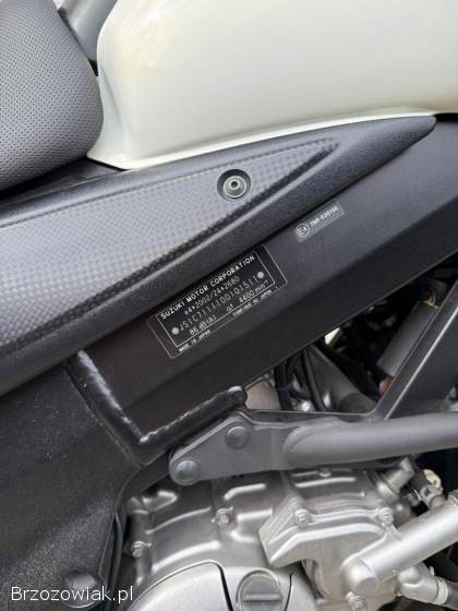 Suzuki V-Strom DL650 2012