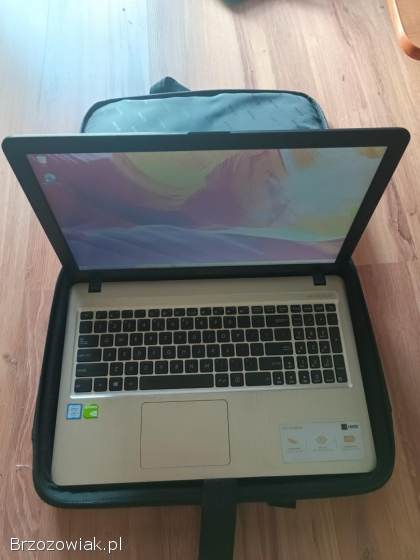 Laptop Asus r540u