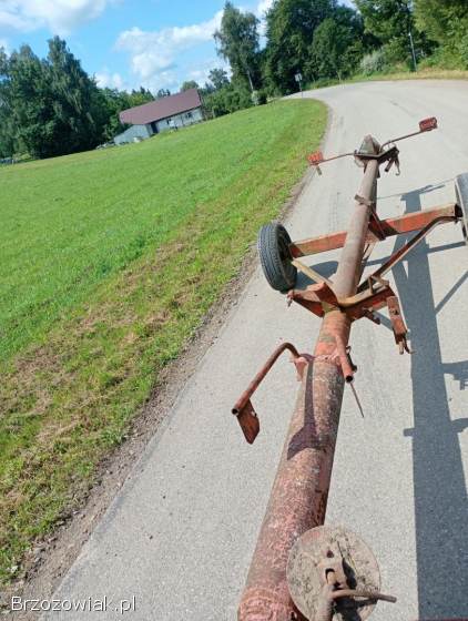 Sprzedam wózek pod heder