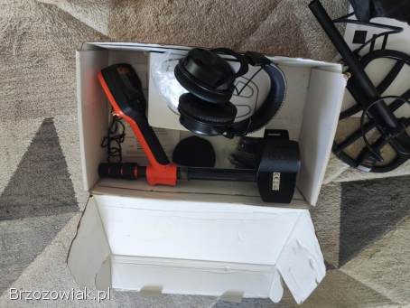 Wykrywacz metali quest v80 prawie nowy dwie sondy