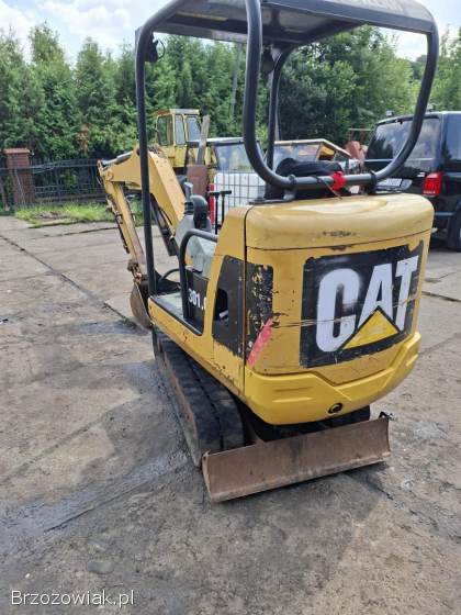 Minikoparka Caterpillar CAT 301.  6C