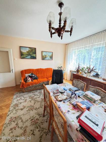 BIURO KROŚNIEŃSKIE NIERUCHOMOŚCI POLECA