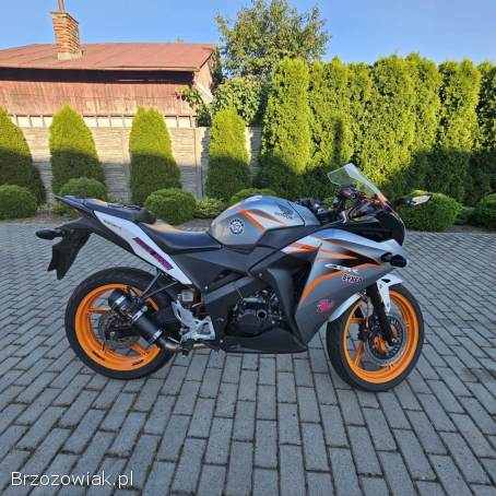 Honda CBR SPORT 2011