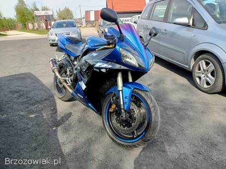 Yamaha R1 YZF-R1 RN09 02R  2002