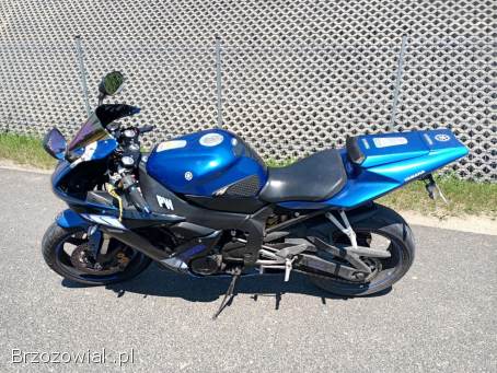 Yamaha R1 YZF-R1 RN09 02R  2002
