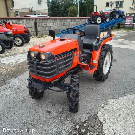 Traktorek Japoński KUBOTA B 72 17 KM wspomaganie 4X4
