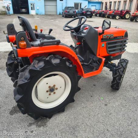 Traktorek Japoński KUBOTA B 72 17 KM wspomaganie 4X4
