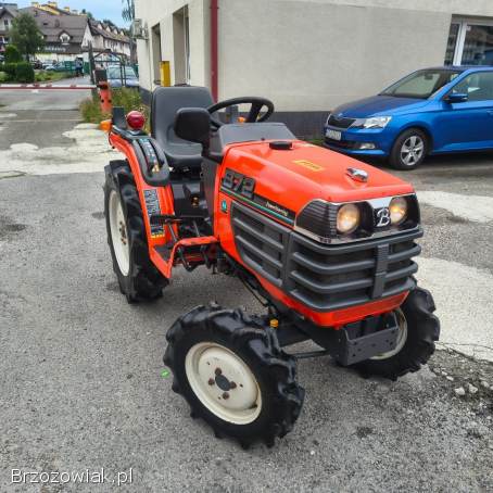 Traktorek Japoński KUBOTA B 72 17 KM wspomaganie 4X4