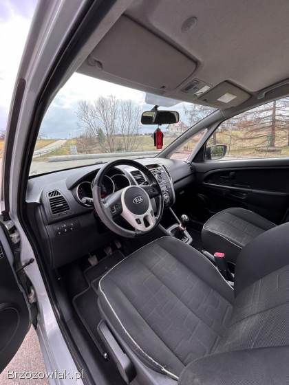 Kia Venga 2 2010