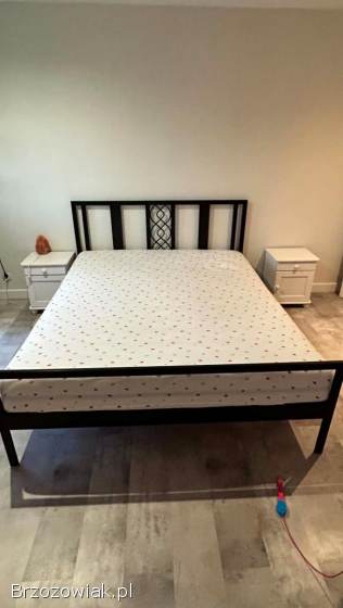 Łóżko 160x200 zestaw materac i szafki