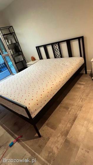 Łóżko 160x200 zestaw materac i szafki