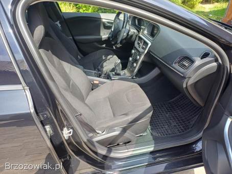 Volvo V40 2013