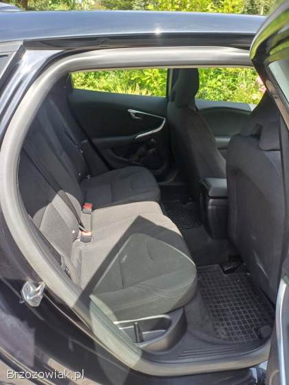 Volvo V40 2013