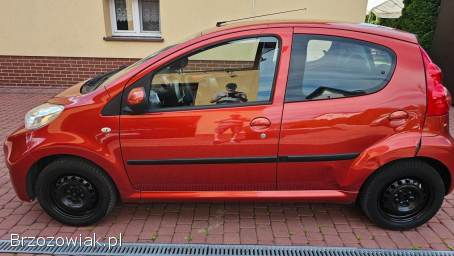 Peugeot 107 1.  0 68KM 2009