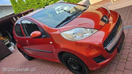 Peugeot 107 1.  0 68KM 2009
